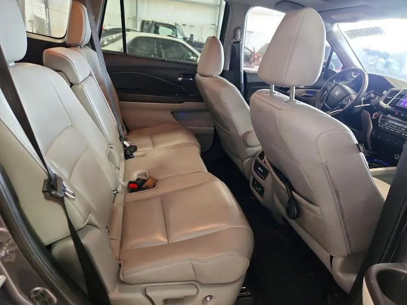 2017 HONDA PILOT TOURING  