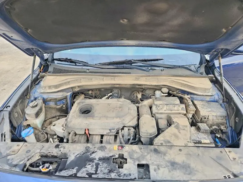 2019 HYUNDAI SANTA FE SE  