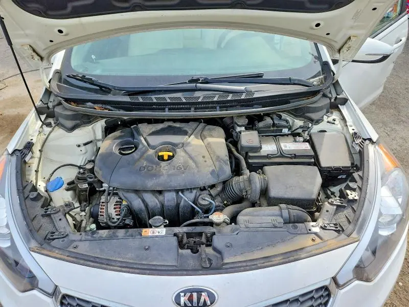 2016 KIA FORTE LX  