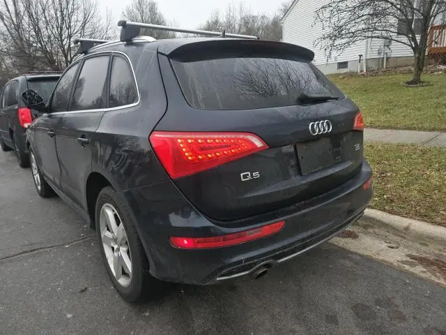 2011 AUDI Q5 PREMIUM PLUS  