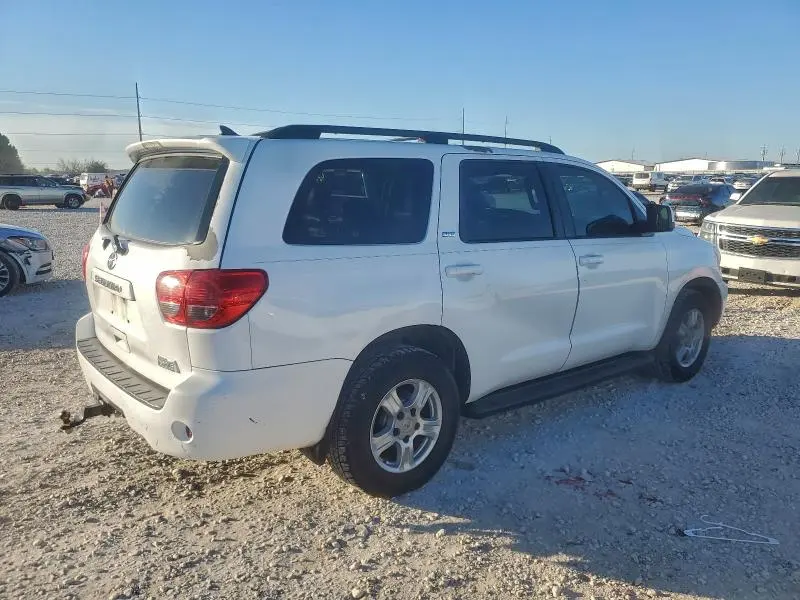 2013 TOYOTA SEQUOIA SR5  