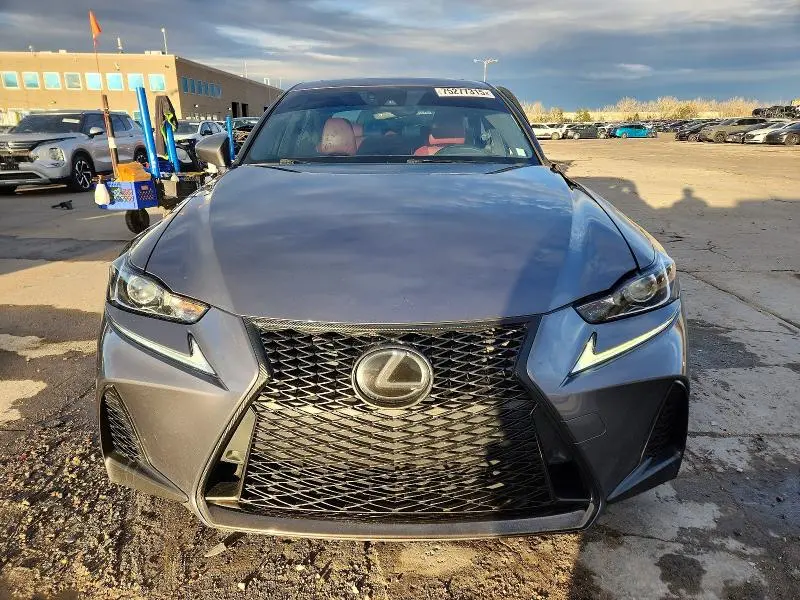2018 LEXUS IS 300  