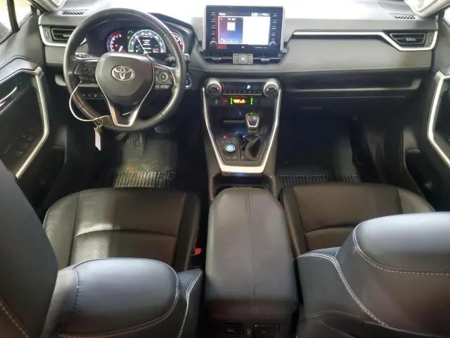 2020 TOYOTA RAV4 LIMITED  