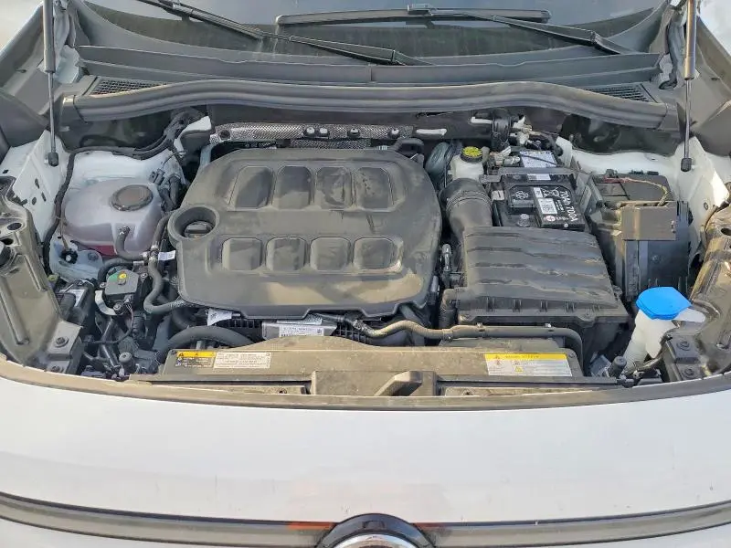2025 VOLKSWAGEN TIGUAN SE  
