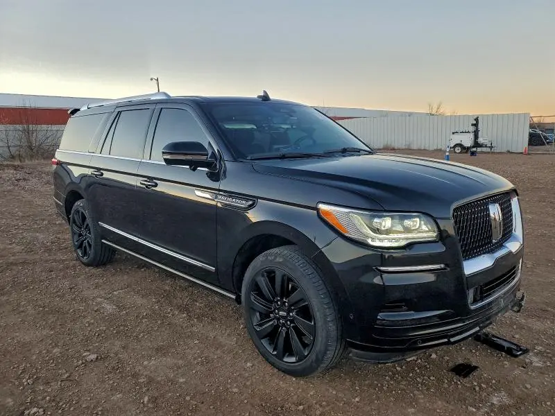2022 LINCOLN NAVIGATOR L RESERVE  