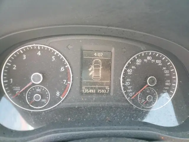 2013 VOLKSWAGEN PASSAT SE  