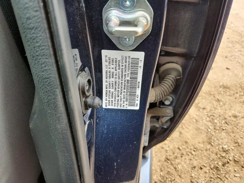 2016 HONDA CIVIC LX  