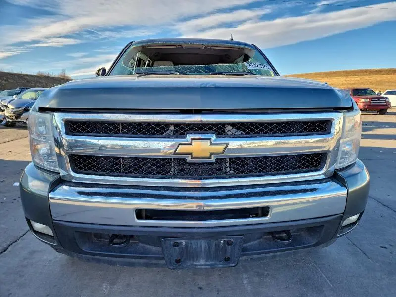 2011 CHEVROLET SILVERADO K1500 LT  