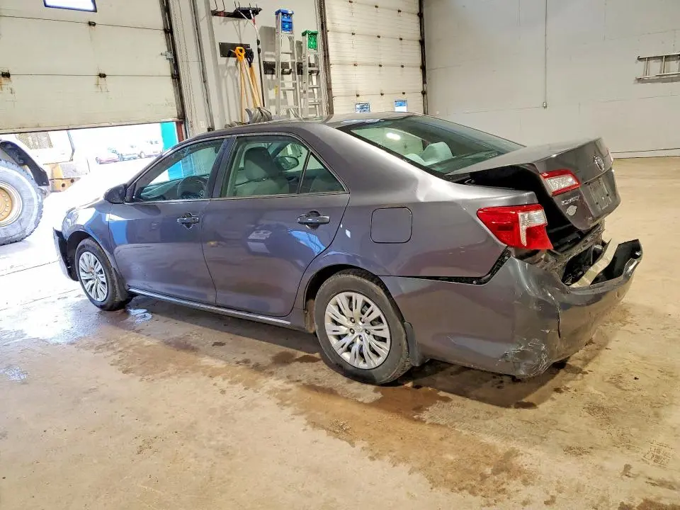 2014 TOYOTA CAMRY   