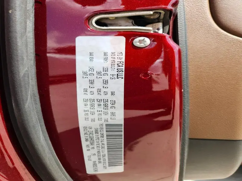 2017 CHRYSLER PACIFICA LIMITED  