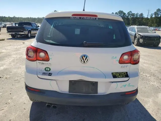 2011 VOLKSWAGEN TIGUAN S  