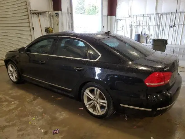 2014 VOLKSWAGEN PASSAT