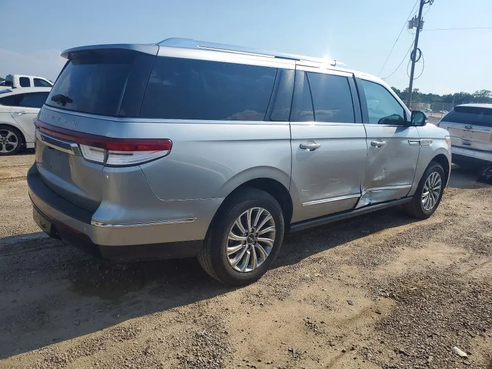 2022 LINCOLN NAVIGATOR L  