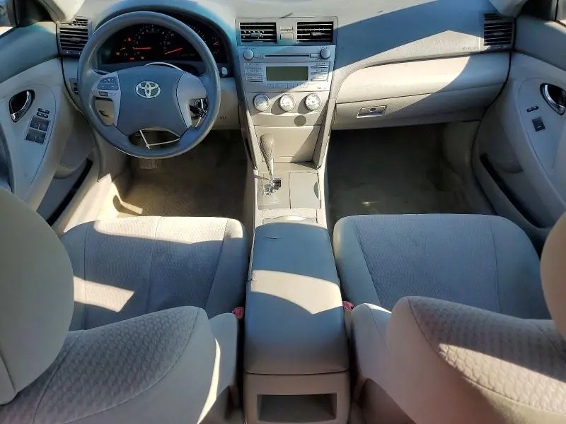 2011 TOYOTA CAMRY LE  