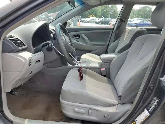 2010 TOYOTA CAMRY SE  