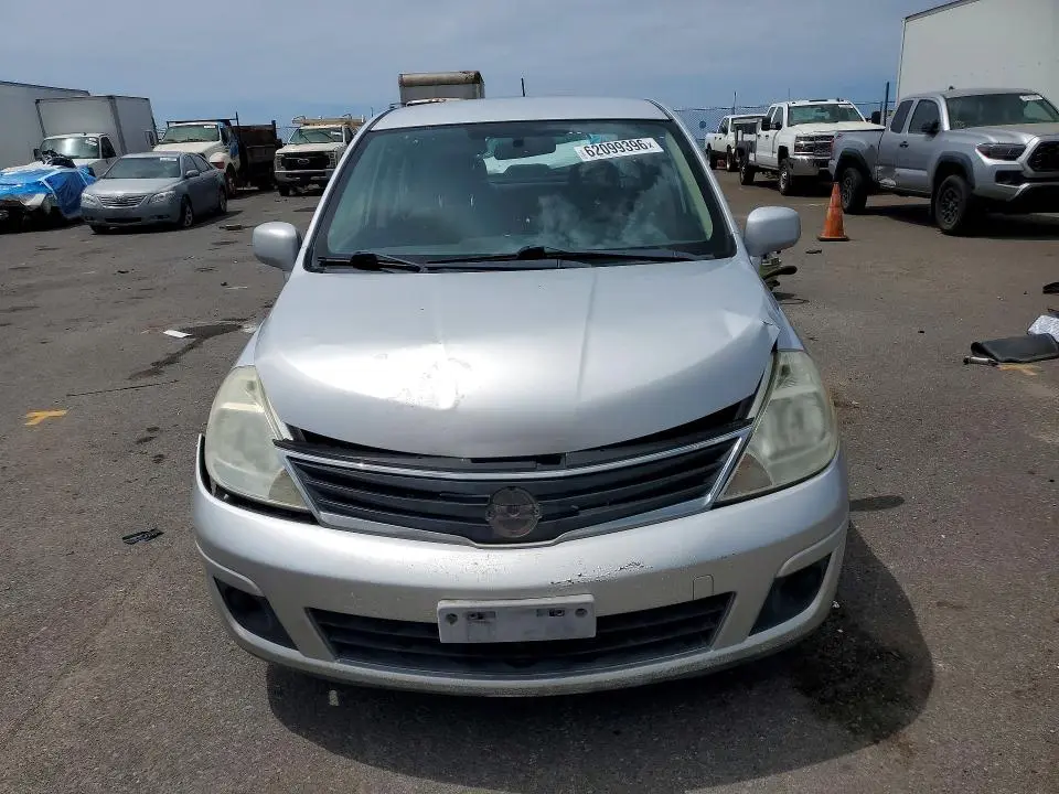 2010 NISSAN VERSA 1.8 S  