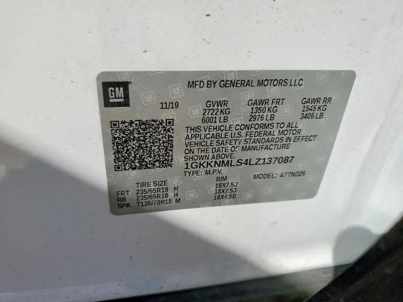 2020 GMC ACADIA SLT  