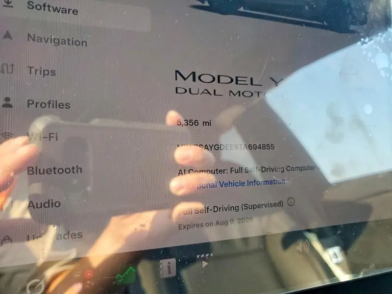 2026 TESLA MODEL Y   