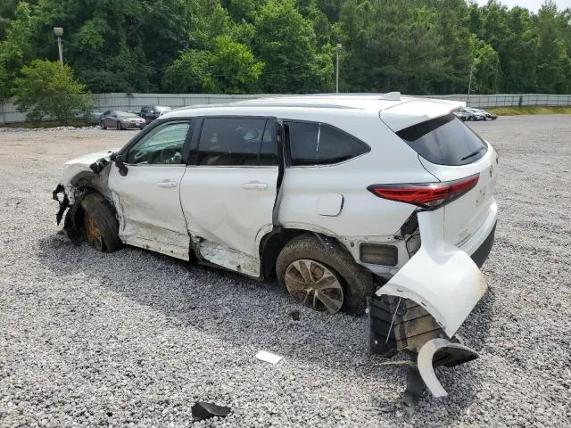 2020 TOYOTA HIGHLANDER XLE  