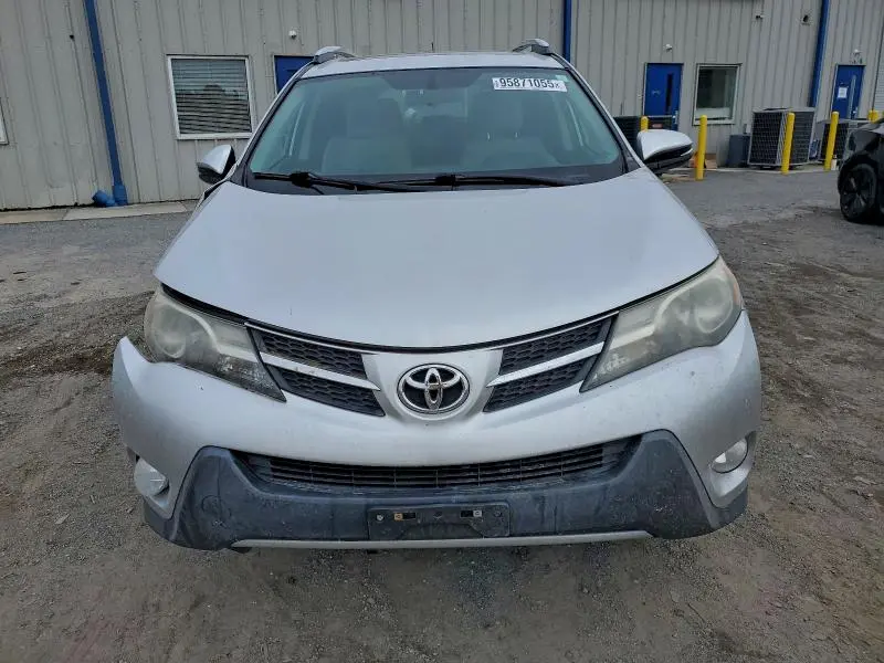 2014 TOYOTA RAV4 XLE  