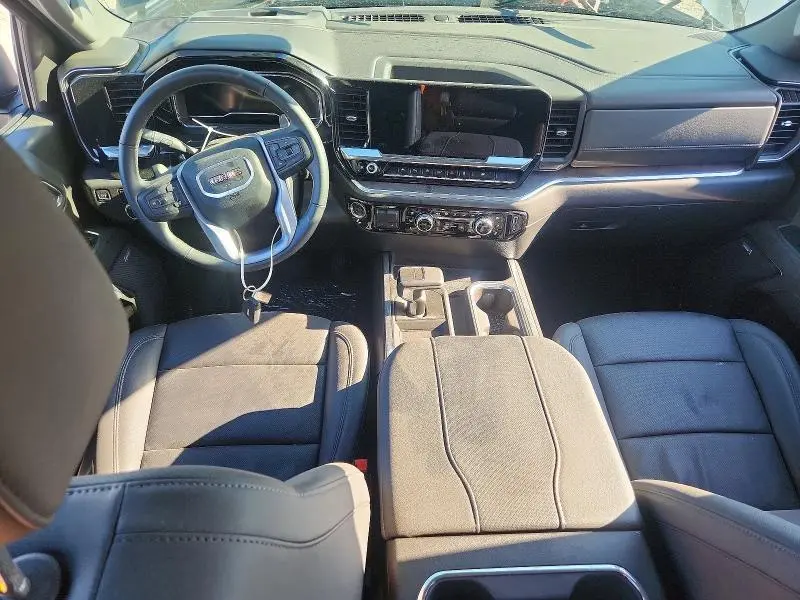 2025 GMC SIERRA C1500 SLT  