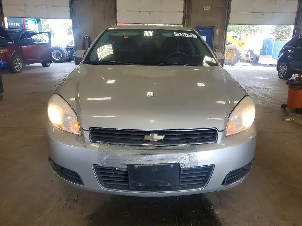 2011 CHEVROLET IMPALA LT  