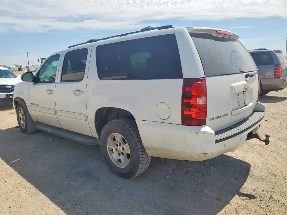 2011 CHEVROLET SUBURBAN C1500 LS  
