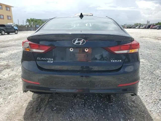 2018 HYUNDAI ELANTRA SE  
