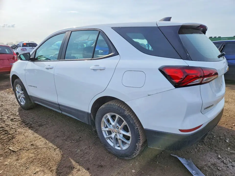 2022 CHEVROLET EQUINOX LS  