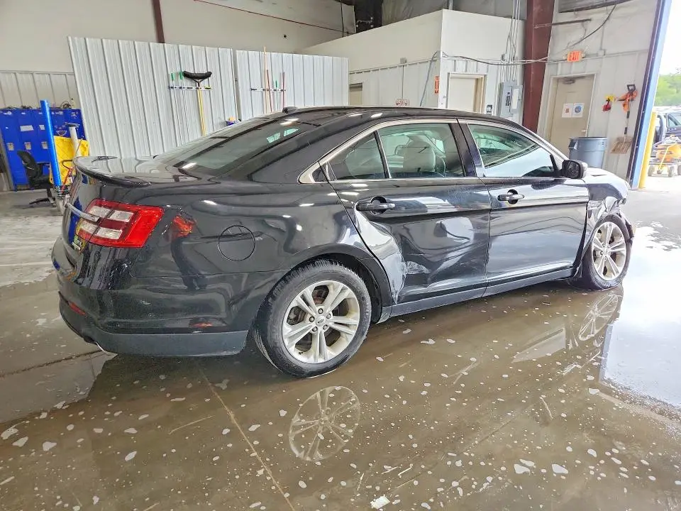 2013 FORD TAURUS SEL  