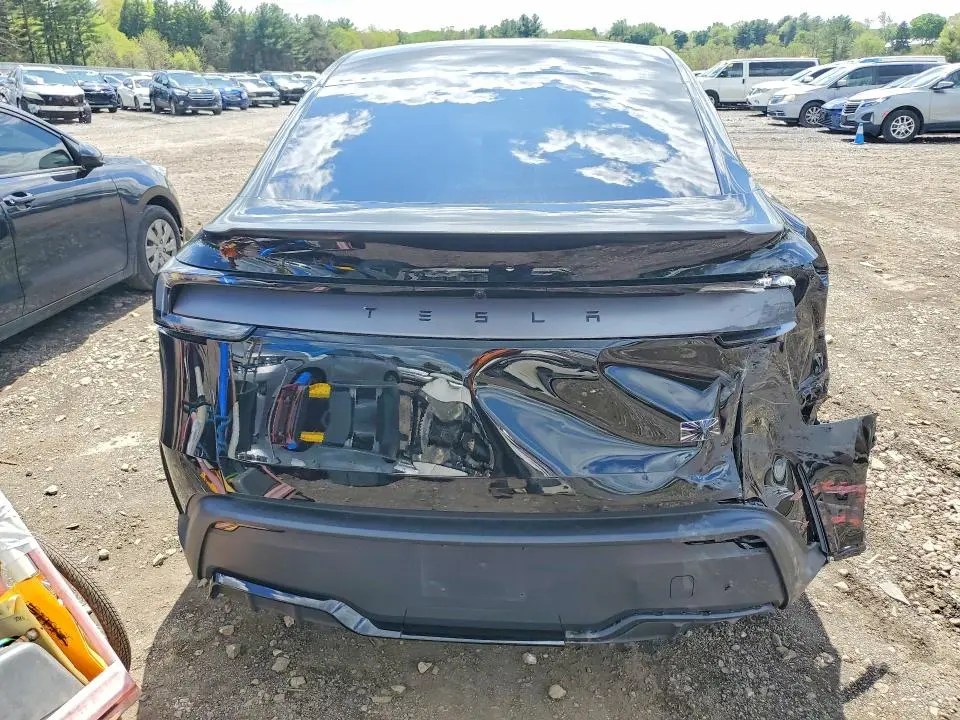 2026 TESLA MODEL Y   