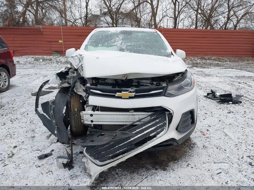 2020 CHEVROLET TRAX AWD LT