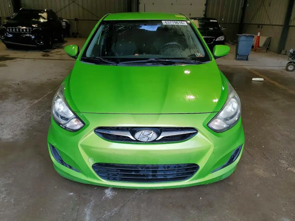 2014 HYUNDAI ACCENT GS  