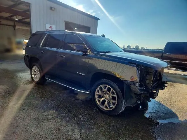2018 GMC YUKON SLE  
