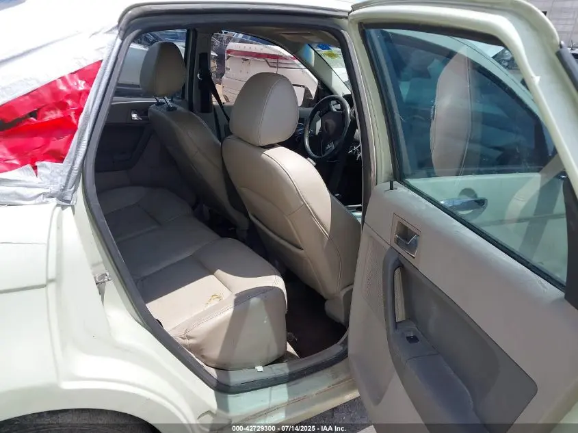 2010 FORD FOCUS SEL