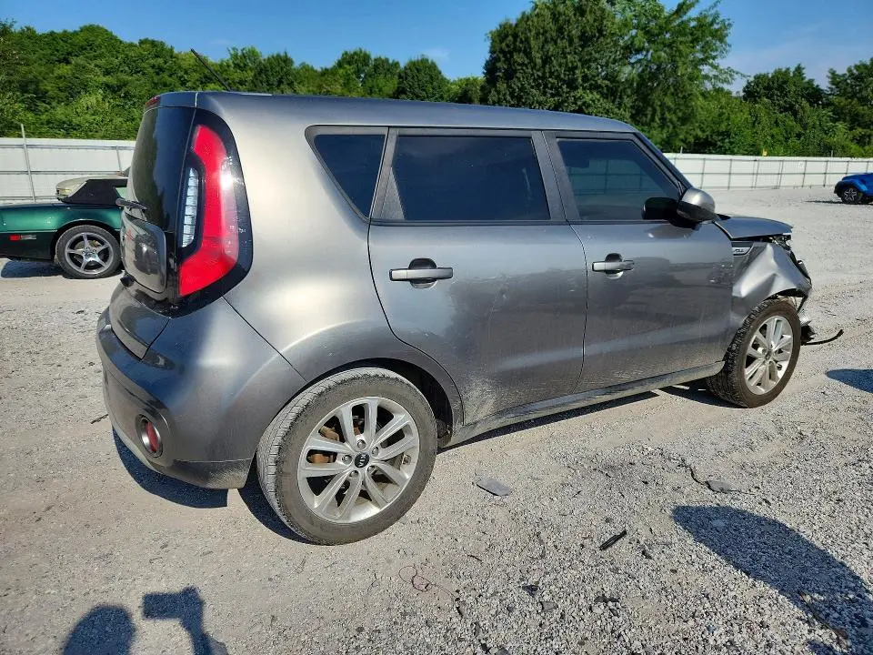 2019 KIA SOUL +  
