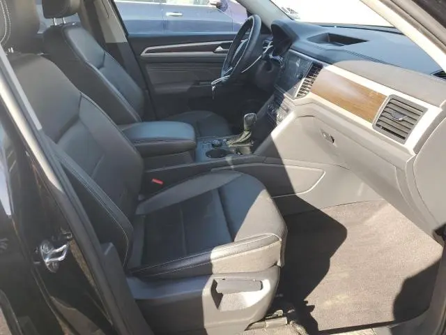 2021 VOLKSWAGEN ATLAS SE  