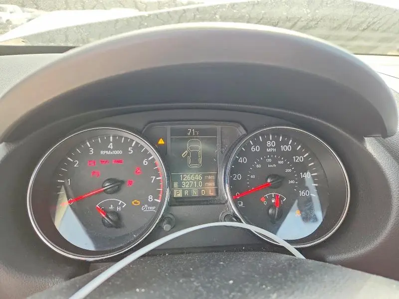 2013 NISSAN ROGUE S  
