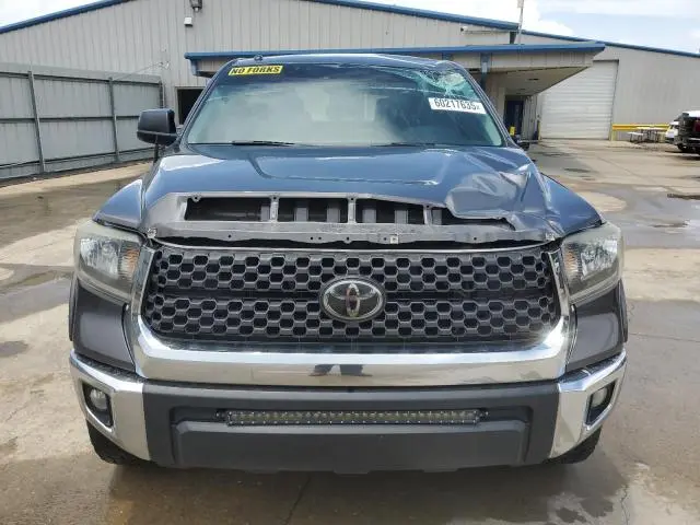2019 TOYOTA TUNDRA CREWMAX SR5  