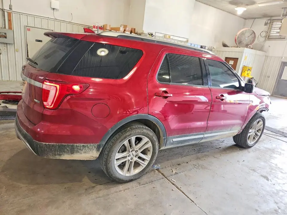 2016 FORD EXPLORER XLT  