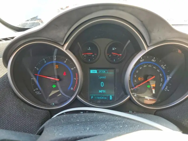 2015 CHEVROLET CRUZE LT  