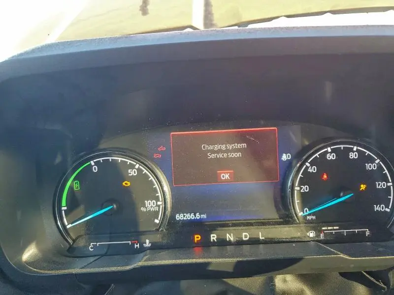 2022 FORD MAVERICK XL  