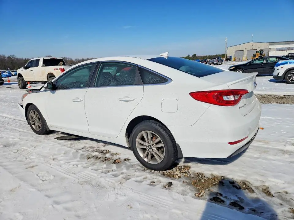 2015 HYUNDAI SONATA SE  