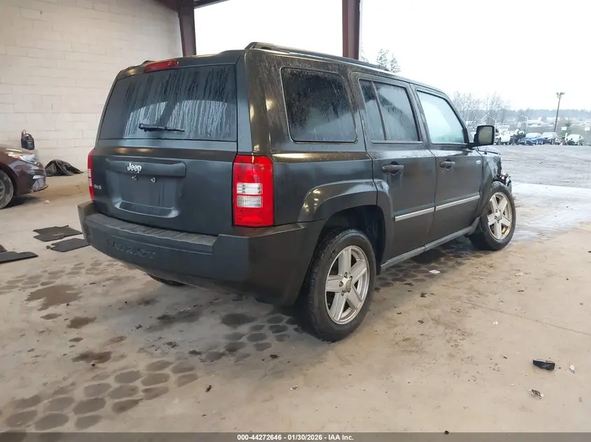2010 JEEP PATRIOT SPORT