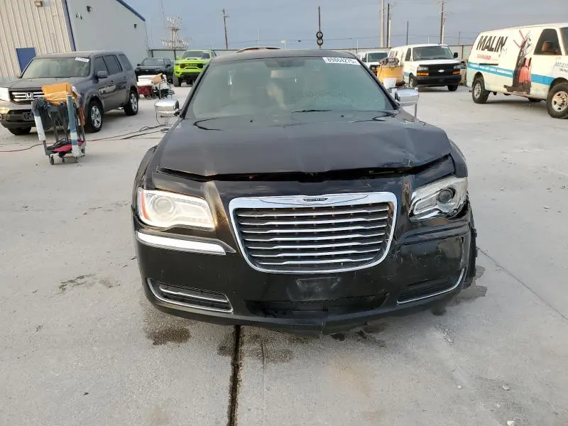2014 CHRYSLER 300   