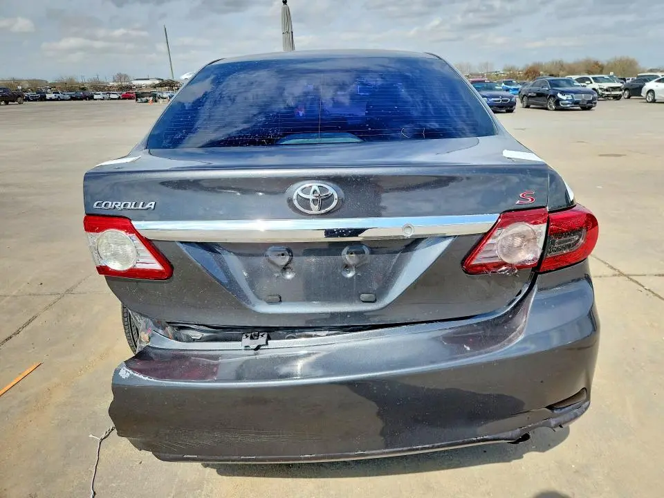 2013 TOYOTA COROLLA S  