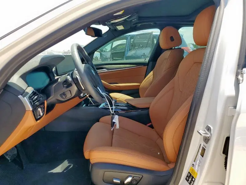 2022 BMW 530 XI  