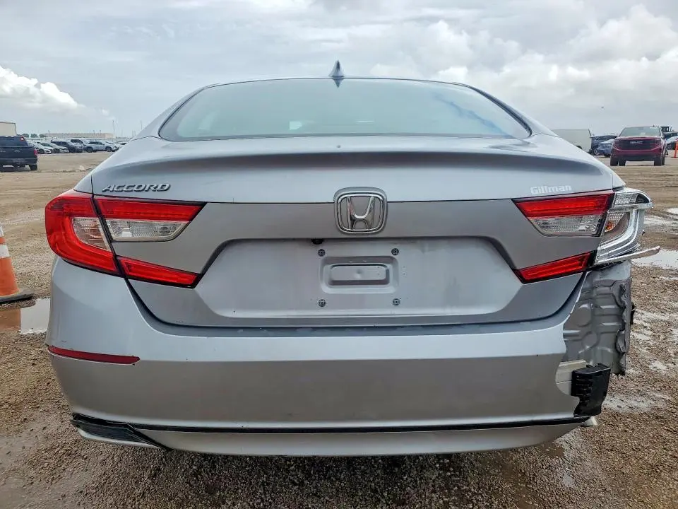 2020 HONDA ACCORD LX  