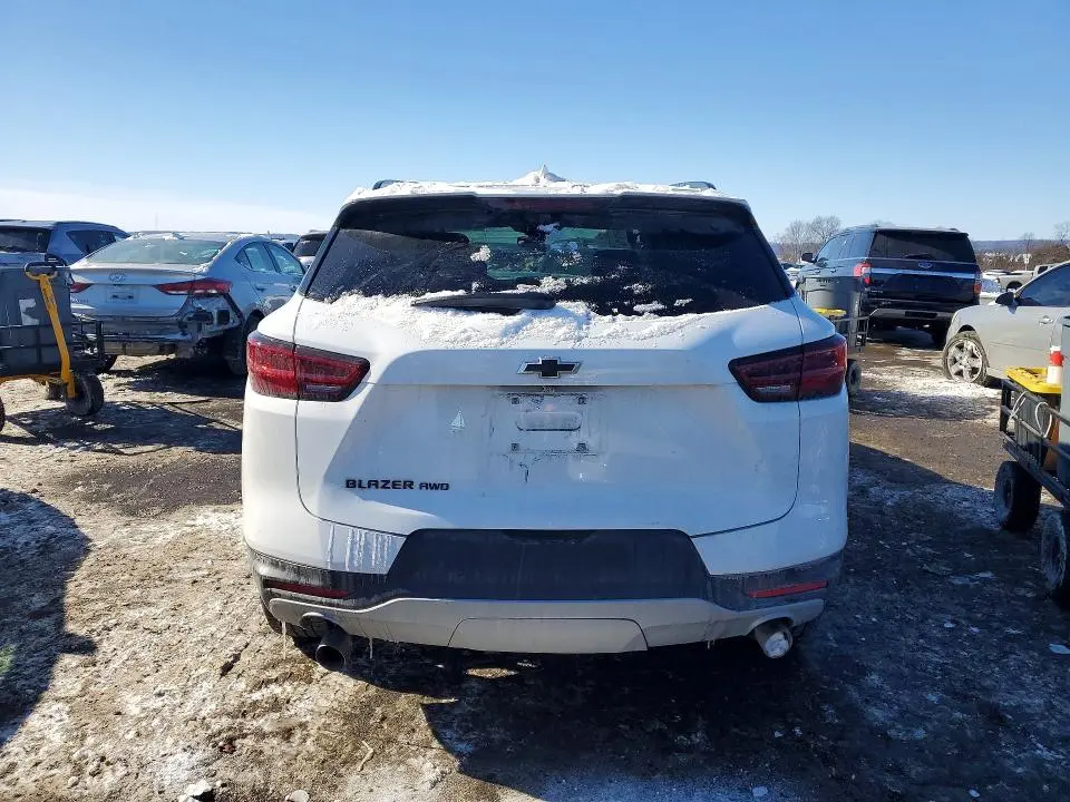 2023 CHEVROLET BLAZER 2LT  