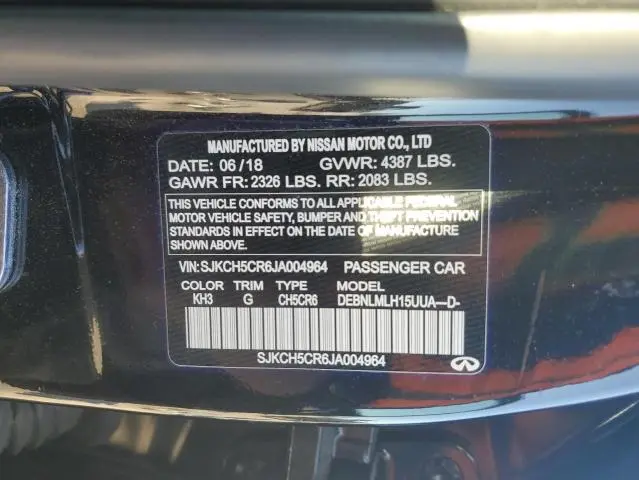 2018 INFINITI QX30 PURE  
